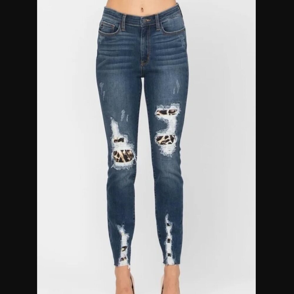 Judy Blue - High Waist Leopard Patch Skinny Jean - Size 5/27